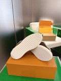 ルイヴィトン靴 LOUIS VUITTON 2025新作 スニーカー