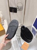 ルイヴィトン靴 LOUIS VUITTON 2025新作 カジュアルシューズ