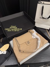 シャネルバッグ CHANEL 2025新作 スリングバッグ