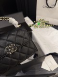 シャネルバッグ CHANEL 2025新作 ハンドバッグ