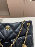 シャネルバッグ CHANEL 2025新作 チェーンバッグ