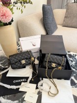 シャネルバッグ CHANEL 2025新作 チェーンバッグ