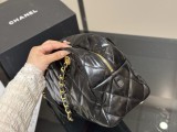 シャネルバッグ CHANEL 2025新作 ハンドバッグ
