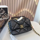 シャネルバッグ CHANEL 2025新作 チェーンバッグ
