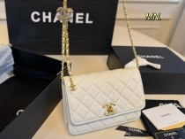 シャネルバッグ CHANEL 2025新作 チェーンバッグ