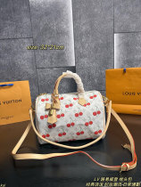 ルイヴィトンバッグ LOUIS VUITTON 2025新作 ハンドバッグ