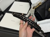 シャネルバッグ CHANEL 2025新作 チェーンバッグ