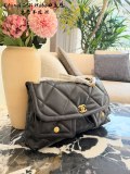 シャネルバッグ CHANEL 2025新作 チェーンバッグ