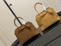 ミュウミュウバッグ Miu Miu 2025新作 トートバッグ