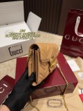グッチバッグ GUCCI 2025新作 エンベロープバッグ