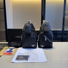 プラダバッグ PRADA 2025新作 ウエストバッグ
