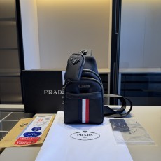 プラダバッグ PRADA 2025新作 ウエストバッグ