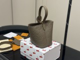 ルイヴィトンバッグ LOUIS VUITTON 2025新作 バケットバッグ