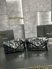 サンローランバッグ Yves Saint Laurent 2025新作 チェーンバッグ