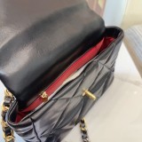 シャネルバッグ CHANEL 2025新作 チェーンバッグ