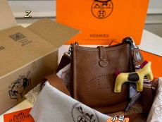 エルメスバッグ HERMES 2025新作 スリングバッグ