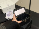 シャネルバッグ CHANEL 2025新作 ハンドバッグ