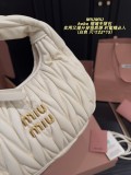 ミュウミュウバッグ Miu Miu 2025新作 ハンドバッグ