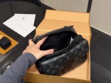 ルイヴィトンバッグ LOUIS VUITTON 2025新作 メッセンジャーバッグ