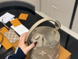 ルイヴィトンバッグ LOUIS VUITTON 2025新作 バケットバッグ