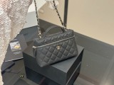 シャネルバッグ CHANEL 2025新作 ハンドバッグ