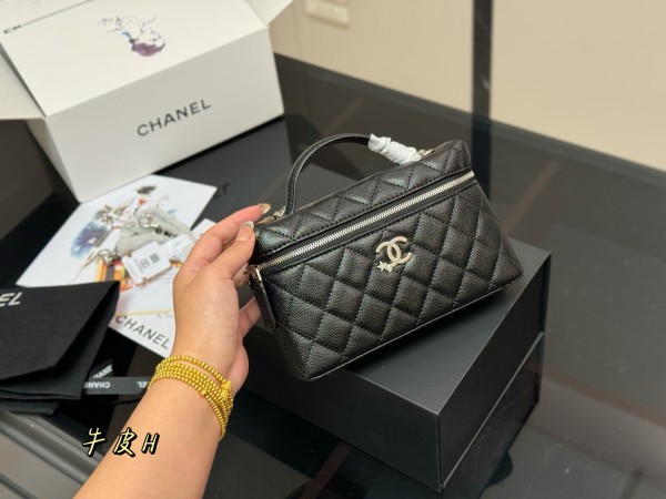 シャネルバッグ CHANEL 2025新作 ハンドバッグ