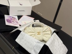 シャネルバッグ CHANEL 2025新作 チェーンバッグ