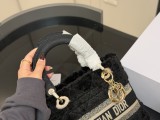 ディオールバッグ DIOR 2025新作 ダイ妃バッグ
