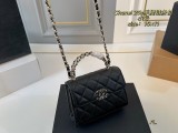 シャネルバッグ CHANEL 2025新作 チェーンバッグ