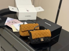 シャネルバッグ CHANEL 2025新作 ハンドバッグ