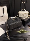 シャネルバッグ CHANEL 2025新作 チェーンバッグ