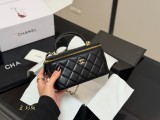 シャネルバッグ CHANEL 2025新作 チェーンバッグ