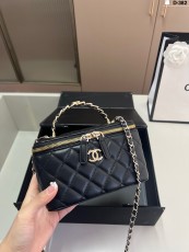 シャネルバッグ CHANEL 2025新作 スリングバッグ