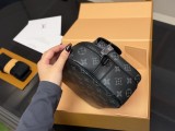ルイヴィトンバッグ LOUIS VUITTON 2025新作 メッセンジャーバッグ