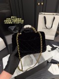 シャネルバッグ CHANEL 2025新作 チェーンバッグ