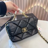 シャネルバッグ CHANEL 2025新作 チェーンバッグ