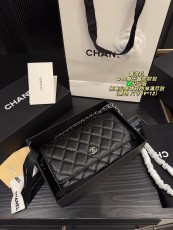 シャネルバッグ CHANEL 2025新作 チェーンバッグ