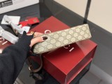 グッチバッグ GUCCI 2025新作 ショルダーバッグ