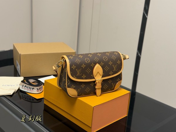 ルイヴィトンバッグ LOUIS VUITTON 2025新作 ショルダーバッグ