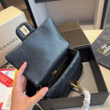 シャネルバッグ CHANEL 2025新作 チェーンバッグ