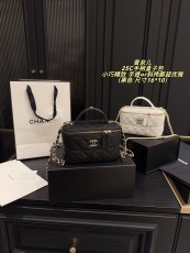 シャネルバッグ CHANEL 2025新作 チェーンバッグ