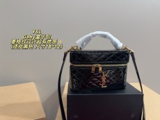 サンローランバッグ Yves Saint Laurent 2025新作 ハンドバッグ