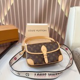 ルイヴィトンバッグ LOUIS VUITTON 2025新作 ショルダーバッグ