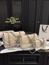 シャネルバッグ CHANEL 2025新作 チェーンバッグ