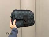 ルイヴィトンバッグ LOUIS VUITTON 2025新作 メッセンジャーバッグ