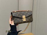 ルイヴィトンバッグ LOUIS VUITTON 2025新作 メッセンジャーバッグ