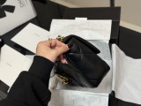 シャネルバッグ CHANEL 2025新作 チェーンバッグ