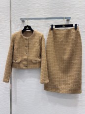 シャネル服 CHANEL 2025新作 スーツ