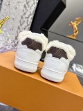 ルイヴィトン靴 LOUIS VUITTON 2025新作 スニーカー