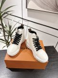ルイヴィトン靴 LOUIS VUITTON 2025新作 カジュアルシューズ